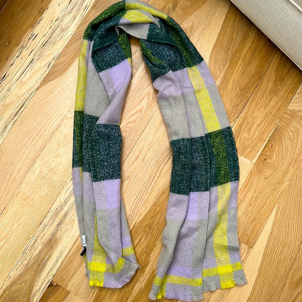 Ann Taylor scarf